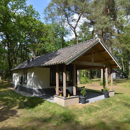 Detached Bungalow With Lovely Covered Terrace In A Nature Rich Holiday Park Stramproy Extérieur photo